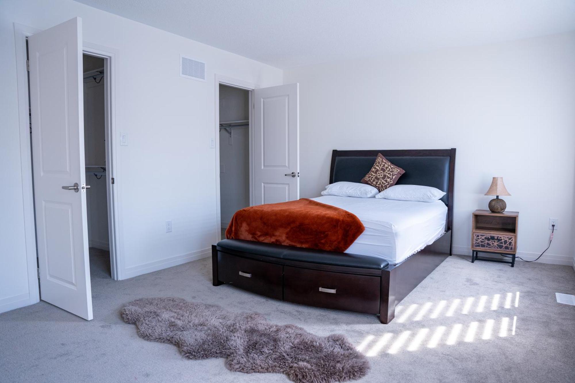 Vila Modern 4Br House In Barrie! Exteriér fotografie
